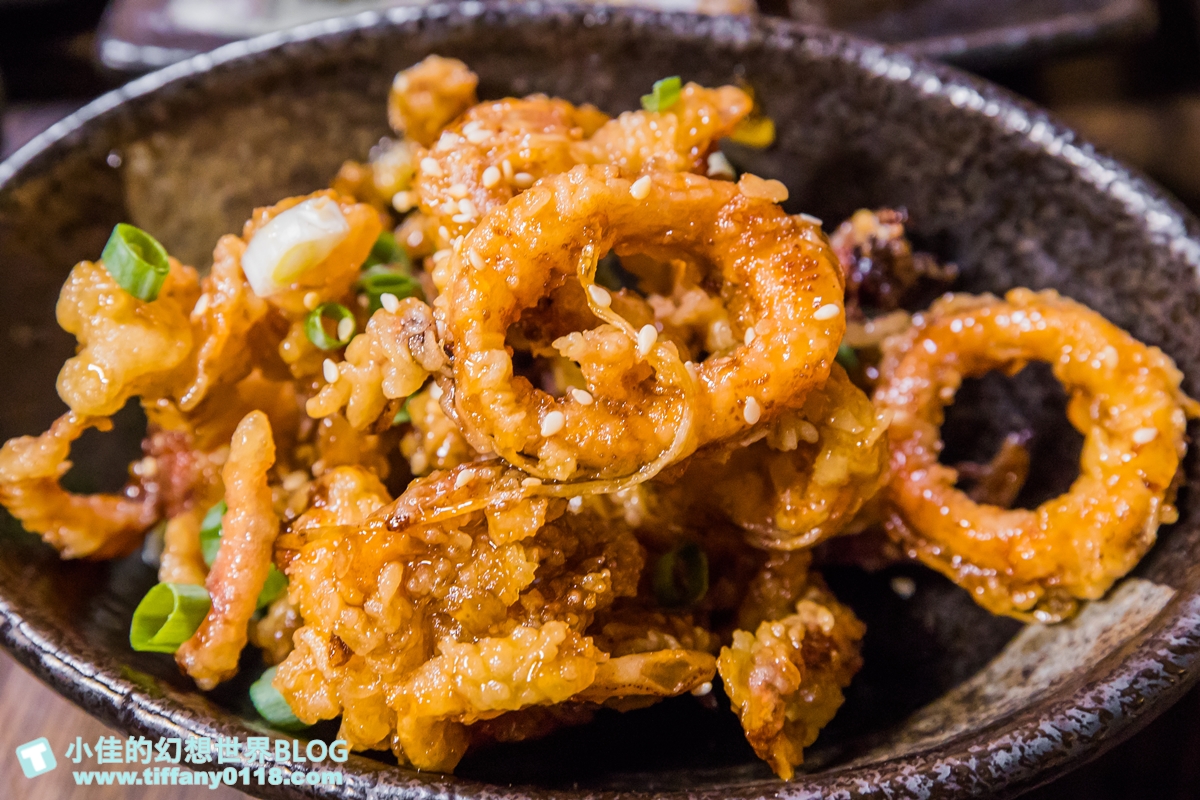 [板橋美食]老串角居酒屋(附菜單)/Google評價4.9平日人潮就爆滿/近江子翠捷運站/不定期創意料理好吃交通又方便/板橋居酒屋推薦