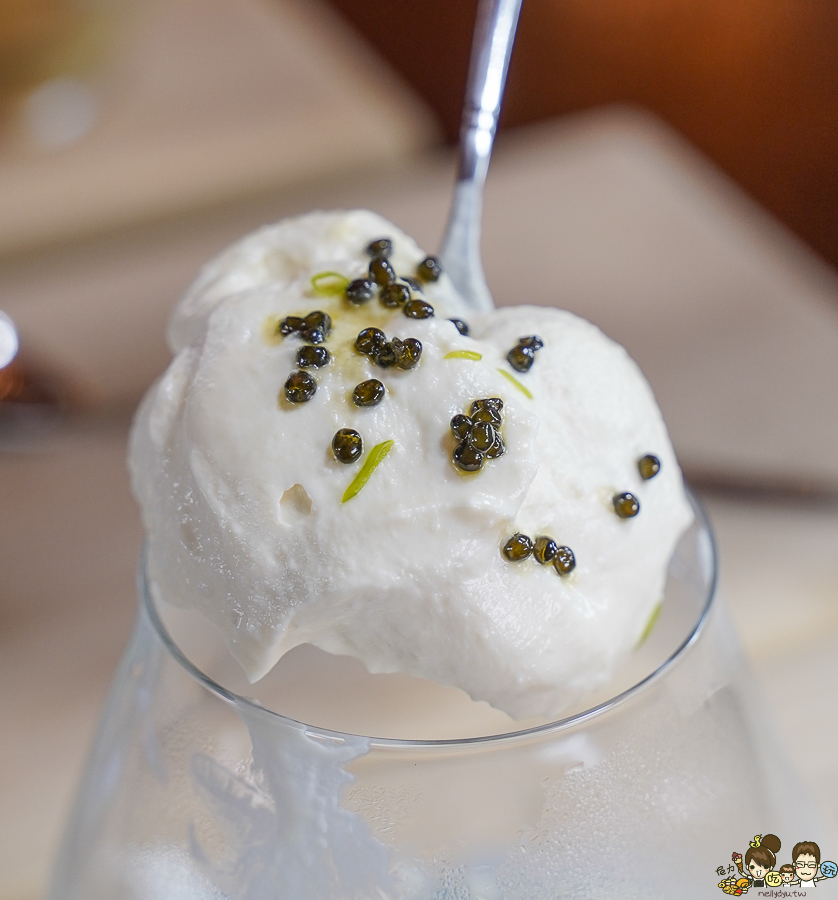 無菜單 高雄無菜單 地中海料理 桑卓主廚 文山特區 限定 限量 紅酒 咖啡 茶飲