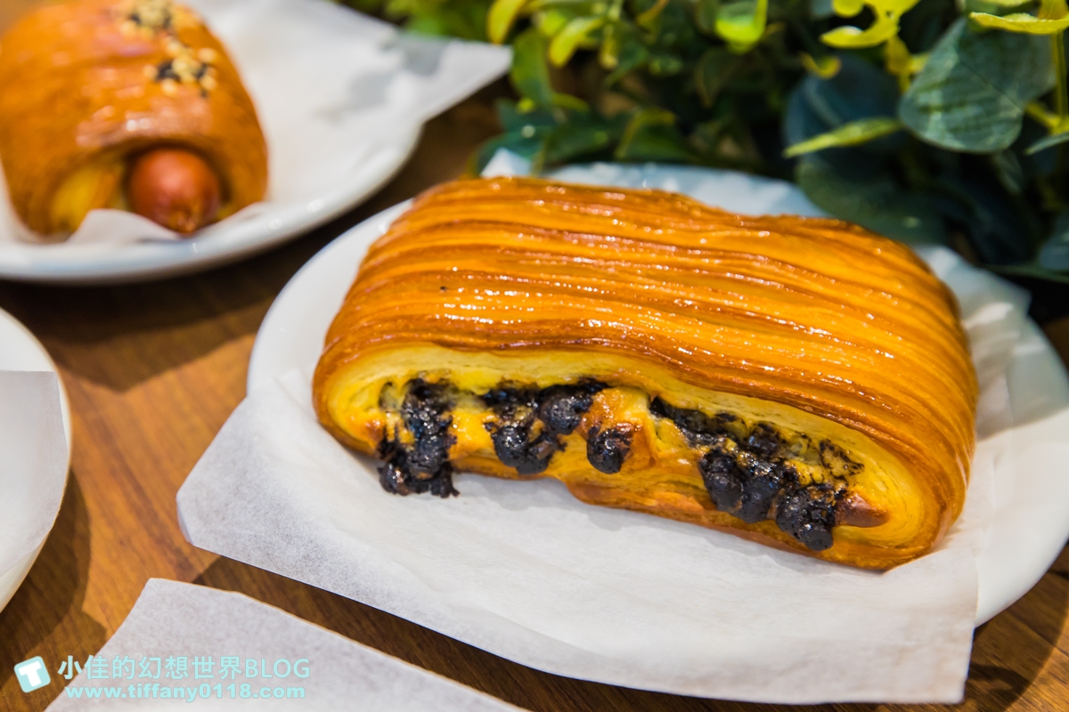 [南投景點]Feeling18 Lab烘焙研究所/實驗室風格的網美咖啡館/好吃好喝好拍/南投埔里景點推薦