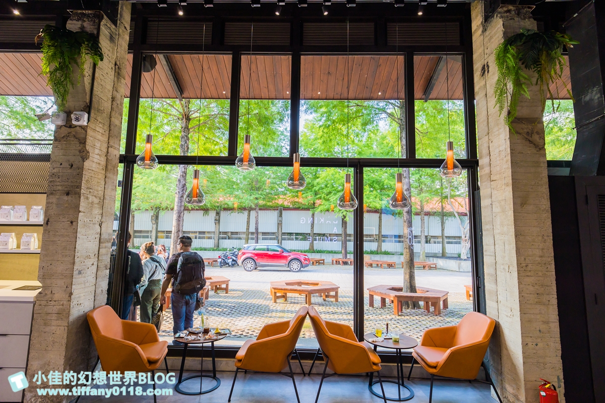 [南投景點]Feeling18 Lab烘焙研究所/實驗室風格的網美咖啡館/好吃好喝好拍/南投埔里景點推薦