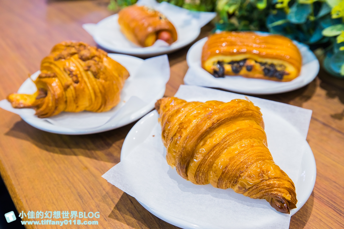 [南投景點]Feeling18 Lab烘焙研究所/實驗室風格的網美咖啡館/好吃好喝好拍/南投埔里景點推薦