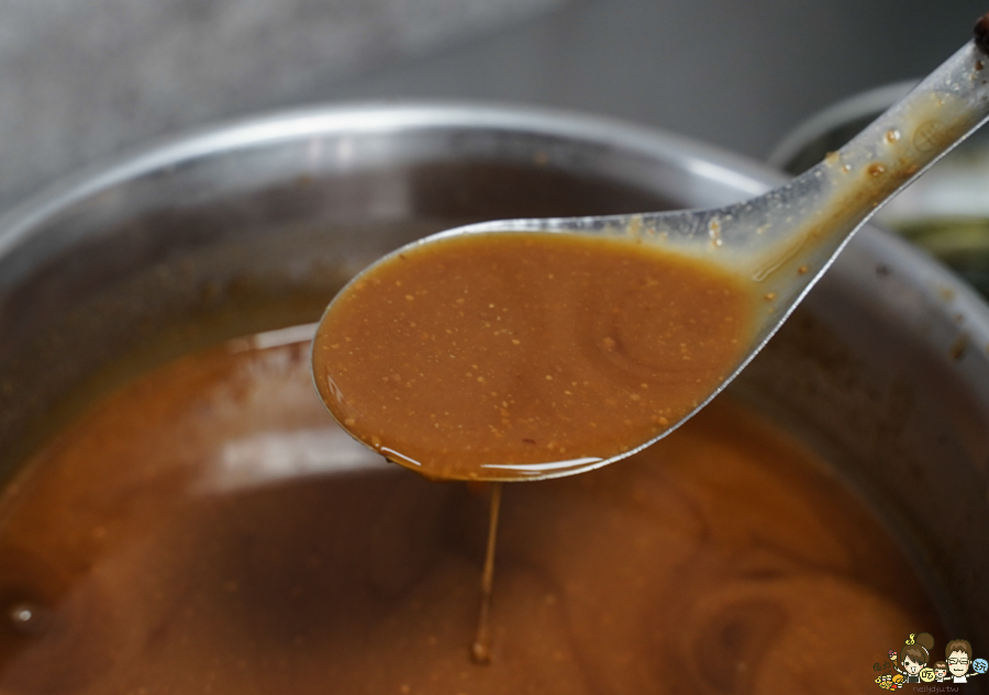 玖肆鴨霸 小琉球必吃 小琉球美食 鴨肉 熱炒 鮮味 新鮮 圓桌 聚餐 聚會 潛水客推薦