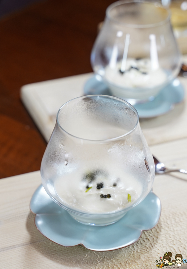 無菜單 高雄無菜單 地中海料理 桑卓主廚 文山特區 限定 限量 紅酒 咖啡 茶飲