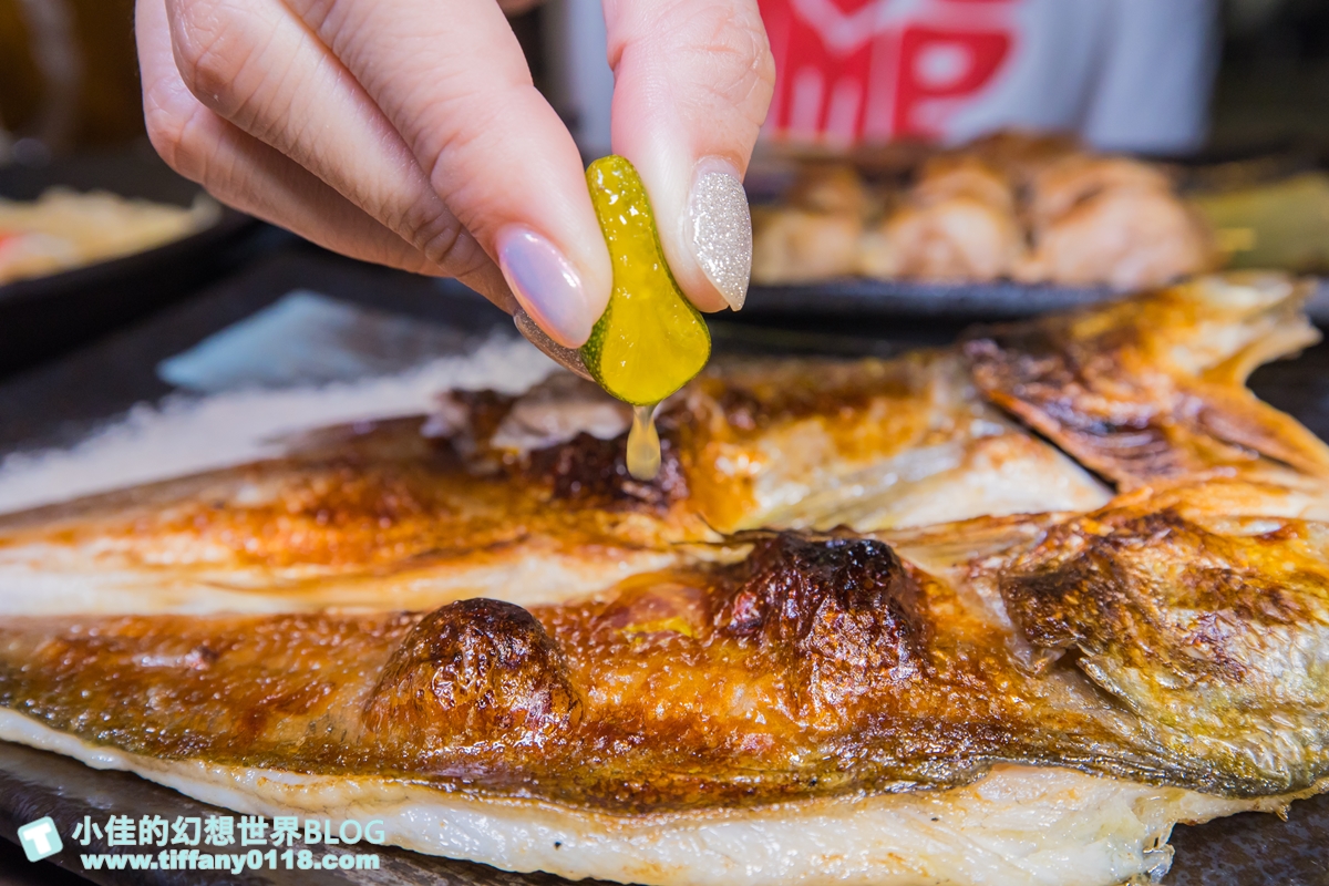 [板橋美食]老串角居酒屋(附菜單)/Google評價4.9平日人潮就爆滿/近江子翠捷運站/不定期創意料理好吃交通又方便/板橋居酒屋推薦