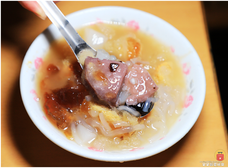 台南美食｜麻豆百年冰店！龍泉冰店！純手工自製配料超豐富！必點