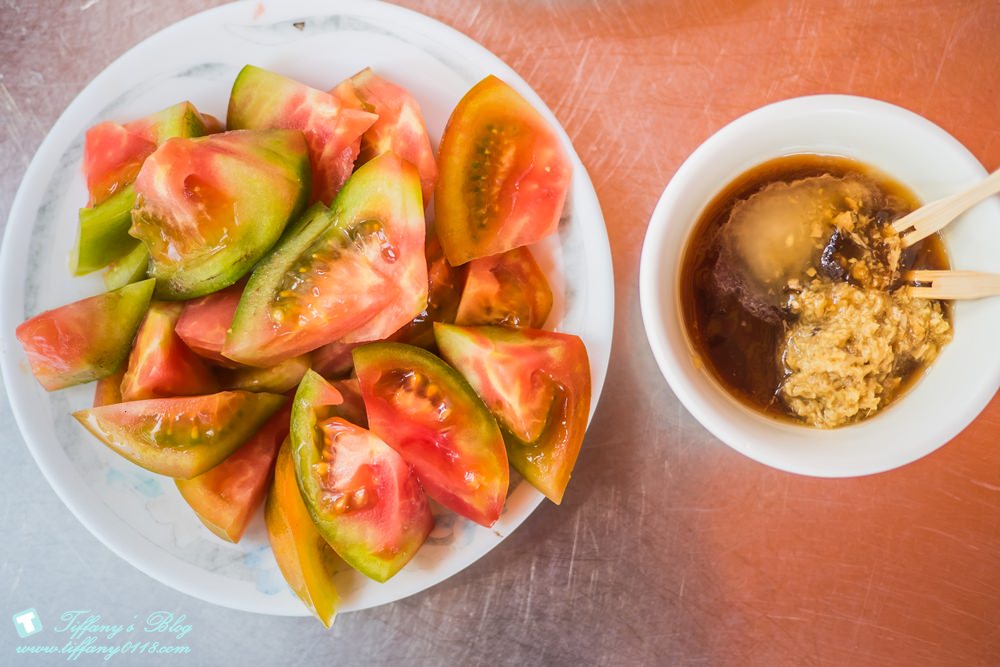 [高雄‧冰品]高雄婆婆冰番茄切盤/招牌四果冰和芒果雪花冰在地人推薦必吃