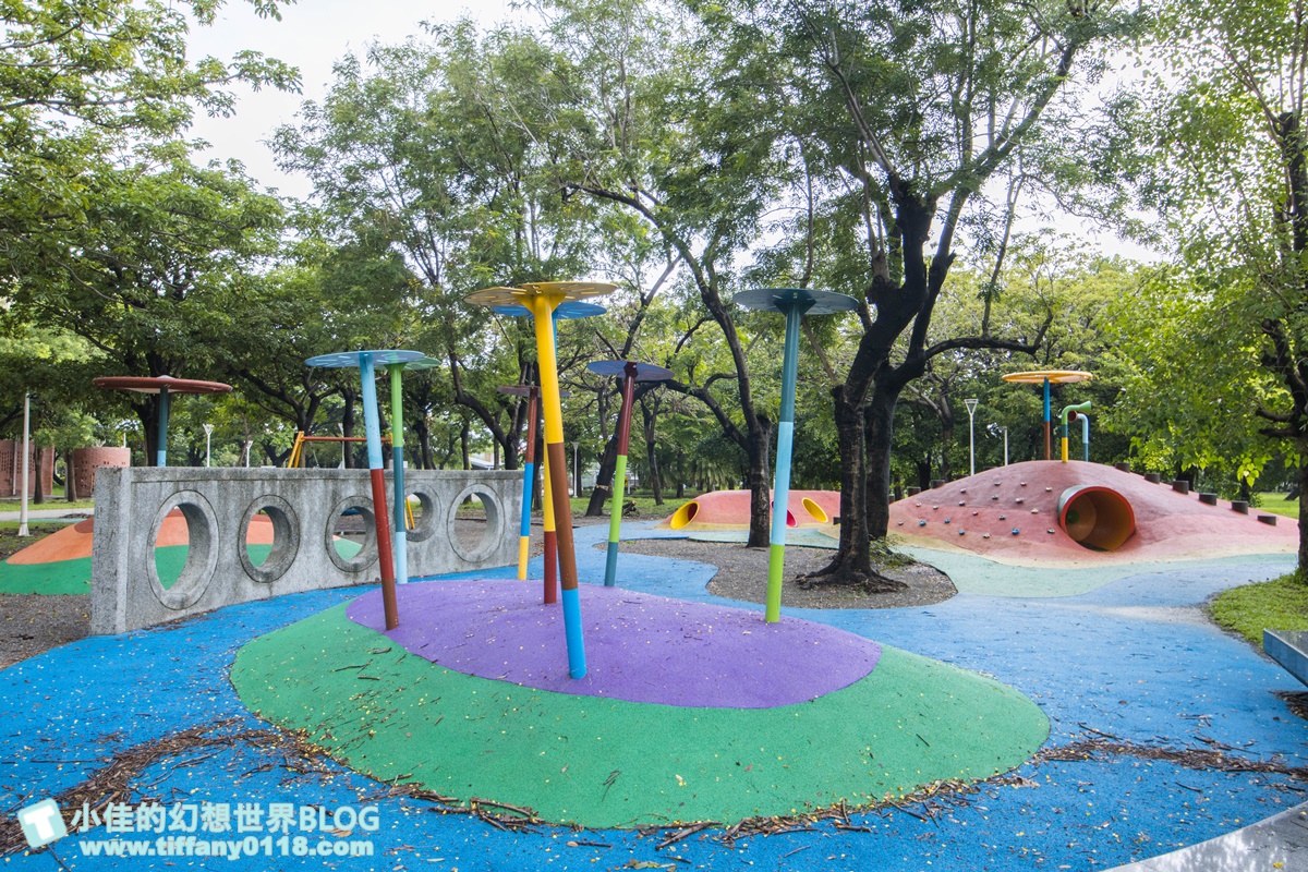 [高鐵假期]高雄兩天一夜親子小旅行/搭高鐵讓你用銅板價格入住飯店超划算的懶人玩法