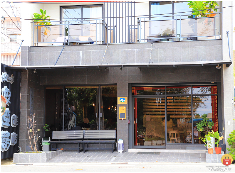 屏東住宿｜小琉球皮亞諾旅店！超美的無邊際泳池！海天一線美景盡