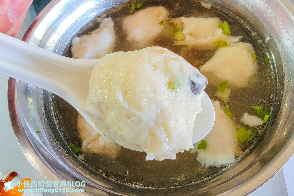 [新竹美食]鷹王肉圓(附菜單)/偏僻超大鐵皮屋裡營業超過一甲子的美味烤香腸和肉圓/新竹美食推薦