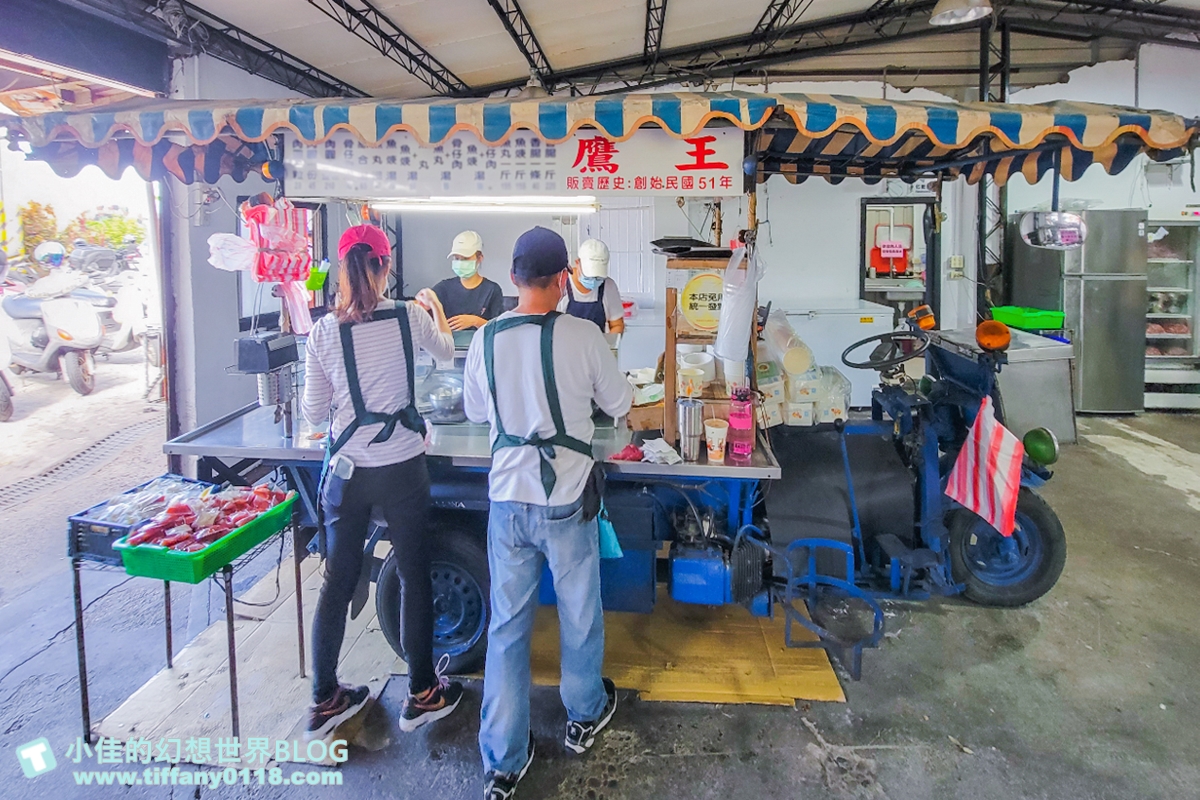 [新竹美食]鷹王肉圓(附菜單)/偏僻超大鐵皮屋裡營業超過一甲子的美味烤香腸和肉圓/新竹美食推薦