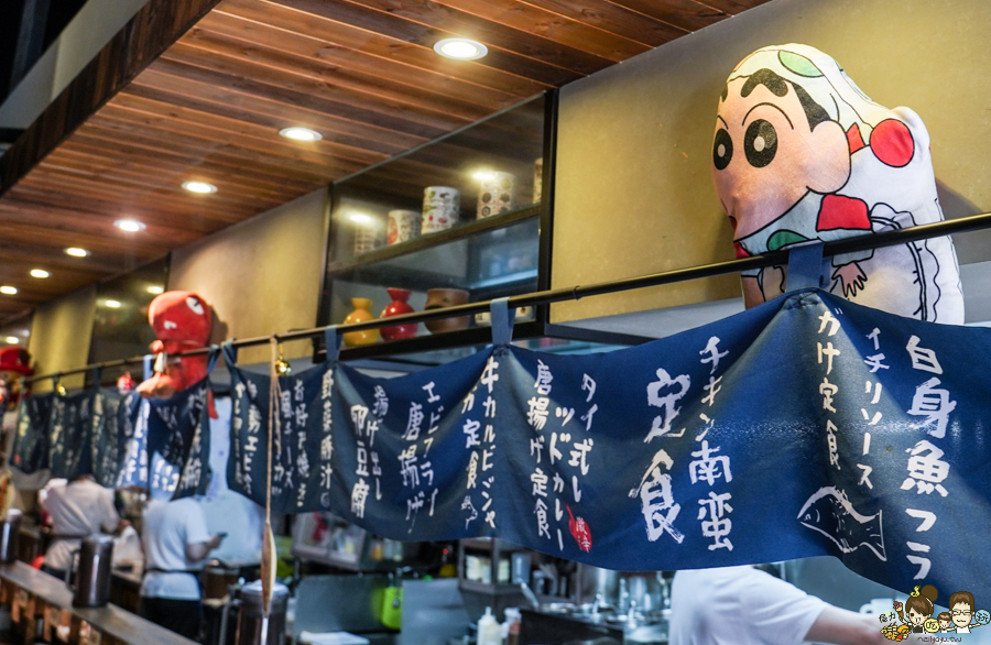 高雄咖哩 高雄炸豬排 咖哩 獨家 獨創 老店 海賊王 龍王號 咖哩 好吃 推薦 炸物 慶生 聚餐