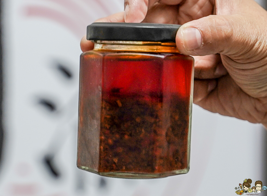 四川重慶香麻 川渝重慶小麵館 正宗 地道 廣式滷水 東港美食 全台首間 酸辣粉 紅燒 川味紅燒