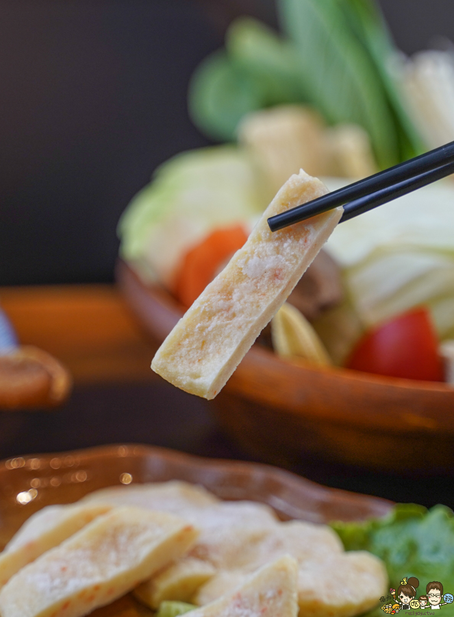 斐得蔬食 熱浪來襲 高雄義享 鴛鴦 火鍋 鍋物 首創 獨家 南洋蔬食 聚餐 聚會 吃美食 高雄美食百貨美食