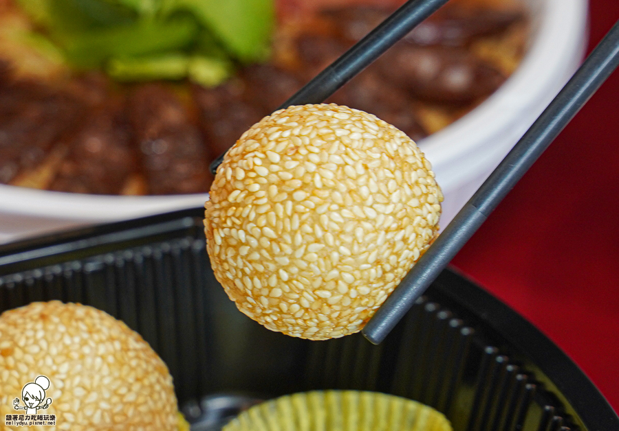 高雄烤鴨外帶 烤鴨團圓外帶餐 外帶年菜 年菜外帶 除夕 團圓 桌菜 包廂 經典 招牌 必吃 2024高雄年菜 鴨點棧