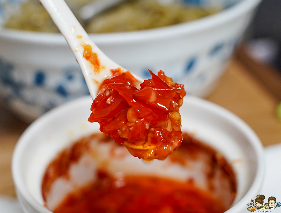 四川重慶香麻 川渝重慶小麵館 正宗 地道 廣式滷水 東港美食 全台首間 酸辣粉 紅燒 川味紅燒