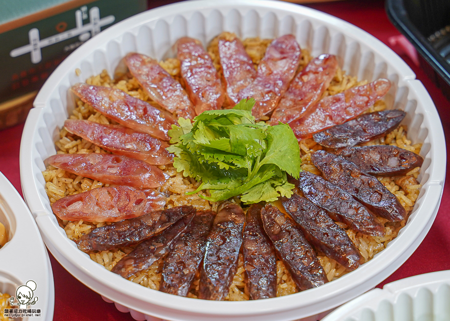 高雄烤鴨外帶 烤鴨團圓外帶餐 外帶年菜 年菜外帶 除夕 團圓 桌菜 包廂 經典 招牌 必吃 2024高雄年菜 鴨點棧