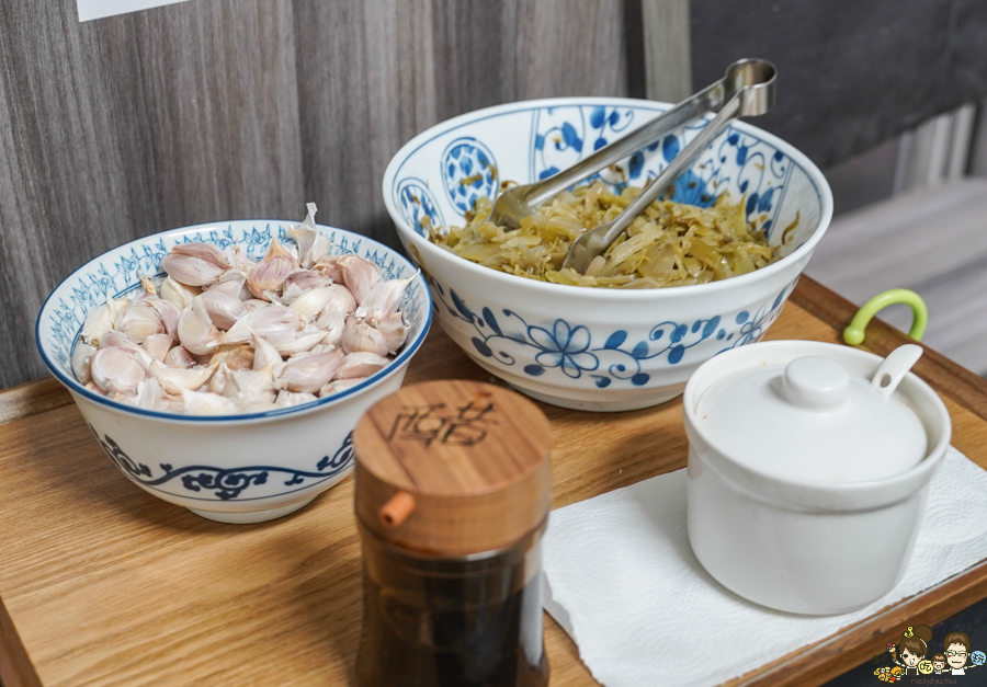 四川重慶香麻 川渝重慶小麵館 正宗 地道 廣式滷水 東港美食 全台首間 酸辣粉 紅燒 川味紅燒