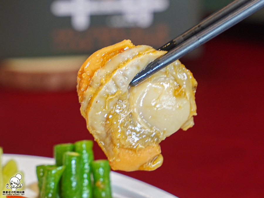 高雄烤鴨外帶 烤鴨團圓外帶餐 外帶年菜 年菜外帶 除夕 團圓 桌菜 包廂 經典 招牌 必吃 2024高雄年菜 鴨點棧