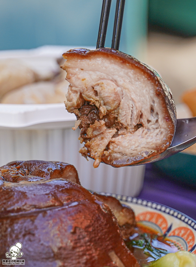 高雄烤鴨外帶 烤鴨團圓外帶餐 外帶年菜 年菜外帶 除夕 團圓 桌菜 包廂 經典 招牌 必吃 2024高雄年菜 鴨點棧