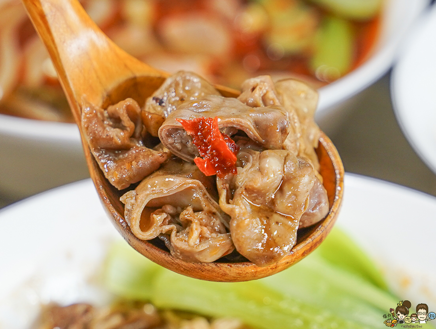 四川重慶香麻 川渝重慶小麵館 正宗 地道 廣式滷水 東港美食 全台首間 酸辣粉 紅燒 川味紅燒