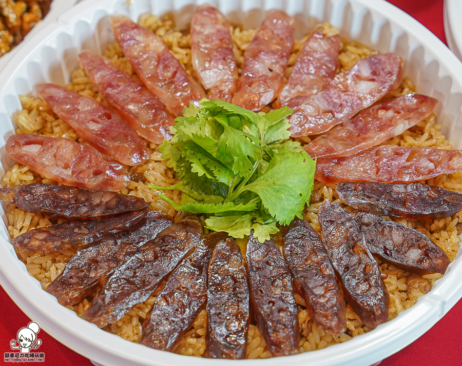 高雄烤鴨外帶 烤鴨團圓外帶餐 外帶年菜 年菜外帶 除夕 團圓 桌菜 包廂 經典 招牌 必吃 2024高雄年菜 鴨點棧