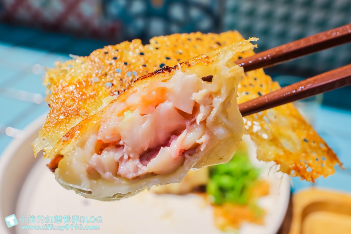 [台中美食]山下公園拉麵/排隊一小時才能吃到的台中拉麵/免費加飯加麵/第六市場美食推薦