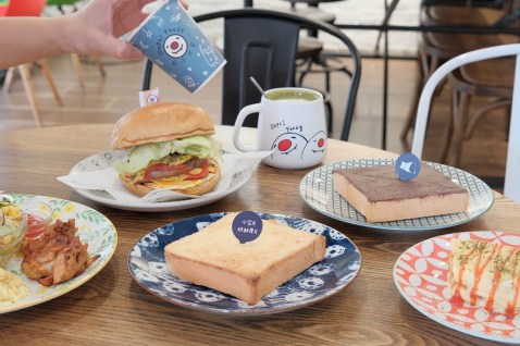 新竹美食│歐浮找餐新竹振興總店。與小笠方奶酥厚片推出聯名限量早餐! 新竹美食│歐浮找餐新竹振興總店。與小笠方奶酥厚片推出聯名限量早餐!