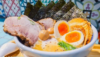 [台中美食]山下公園拉麵/排隊一小時才能吃到的台中拉麵/免費加飯加麵/第六市場美食推薦