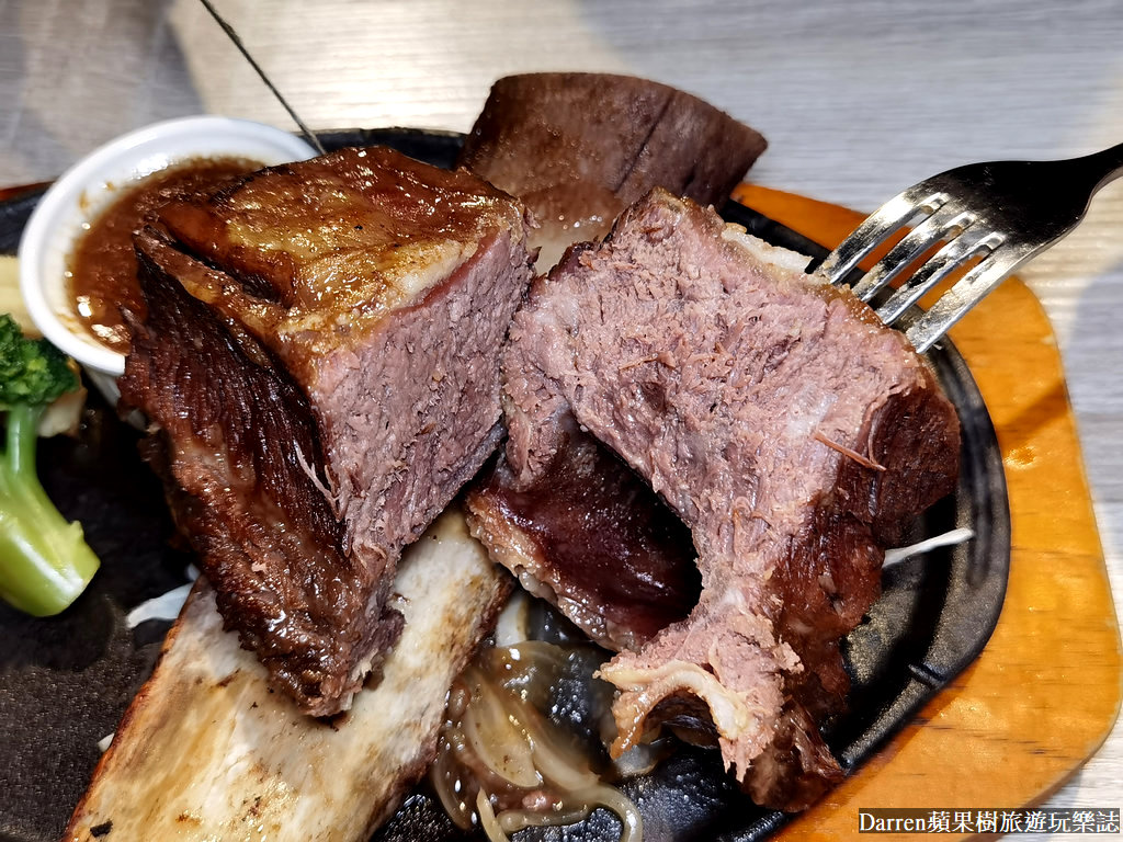 桃園牛排/鬥牛士經典牛排筷食尚店/鬥牛士經典牛排館菜單/鬥牛士牛排價格/桃園平價牛排