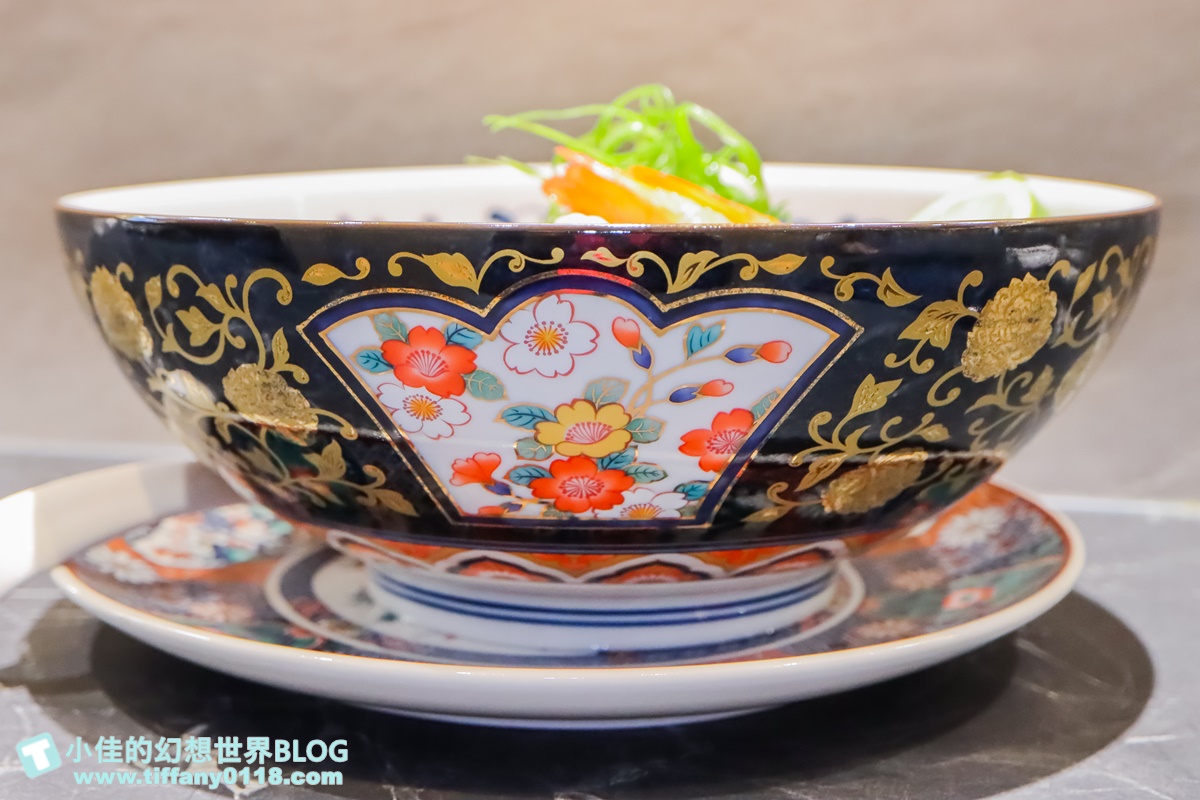 [台中美食]麵屋海鳴拉麵/蝦濃湯的人氣排隊拉麵/每日限量的海鮮類拉麵/台中拉麵推薦