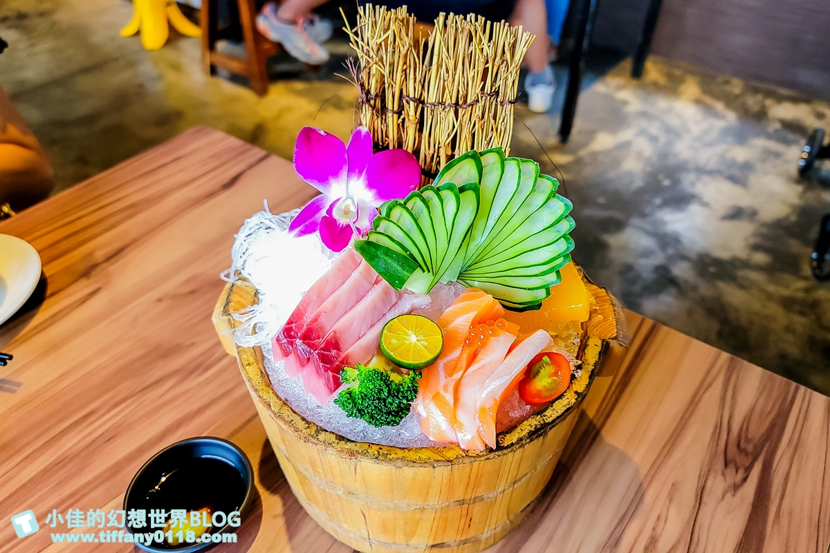 [宜蘭美食]小豪海鮮/Google4.8顆星超過千則評論/CP質高開店10分鐘就客滿/宜蘭美食推薦