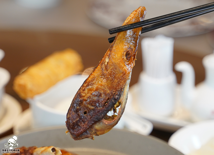 韻藏中餐廳 國賓 主廚 好吃 細膩 包廂 必吃 中餐廳 川味 川菜 浙江 港點 蒸籠 片鴨 烤鴨 杏仁 煲湯