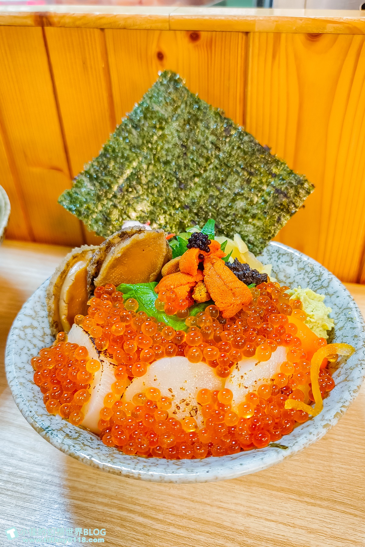 [台北美食]又一村刺身握壽司丼飯/50元就有整隻螃蟹的味噌湯/新鮮又好吃的民生社區美食推薦