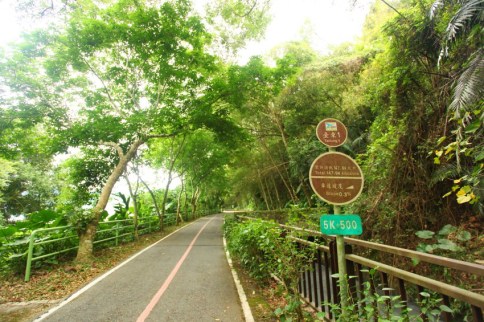 【台東景點】關山環鎮自行車道:美食小鎮繞一圈,全臺第一座專用自行車旅遊道路! 【台東景點】關山環鎮自行車道:美食小鎮繞一圈,全臺第一座專用自行車旅遊道路!