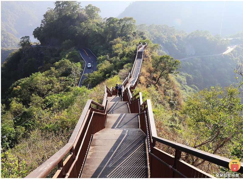 高雄小長城步道！宛若萬里長城！絕美360度視野！順走漫步天際