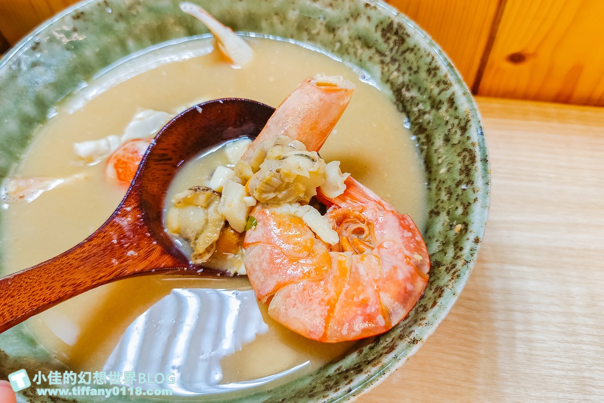 [台北美食]又一村刺身握壽司丼飯/50元就有整隻螃蟹的味噌湯/新鮮又好吃的民生社區美食推薦