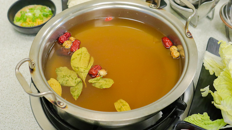 高雄|牧川鍋物 前鎮區火鍋推薦 冬季海陸雙享 多款風味湯底/ 20231110牧川鍋物冬季版-13