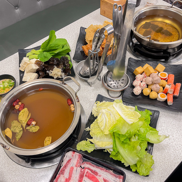 高雄|牧川鍋物 前鎮區火鍋推薦 冬季海陸雙享 多款風味湯底/ 20231110牧川鍋物冬季版-83