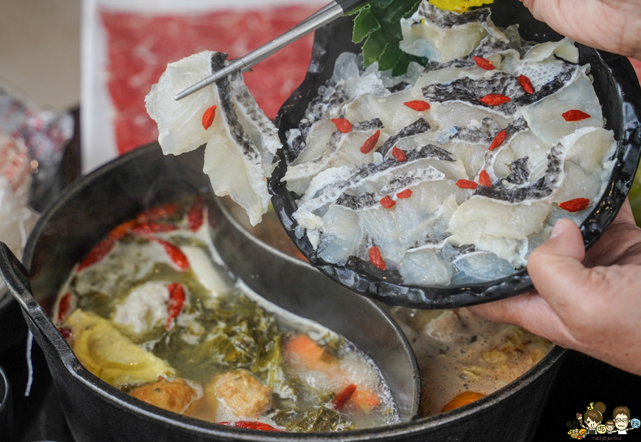 肉多多 火鍋 火鍋推薦 高雄火鍋 肉多多火鍋 肉多多 台灣火鍋第一品牌 消夜火鍋 消夜推薦 樂多多集團 幸福火鍋