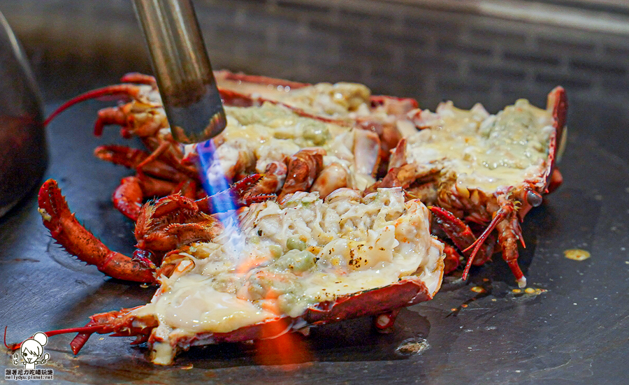 無菜單 高雄無菜單 鐵板燒 高雄美食 預約制 聚餐 聚會 頂級 美味 慶生 新光三越