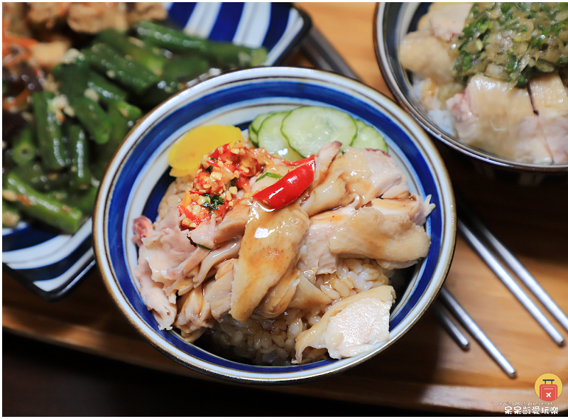 基隆美食｜安家雞肉飯！超軟Ｑ的雞肉！秘製辣椒是經典必加！