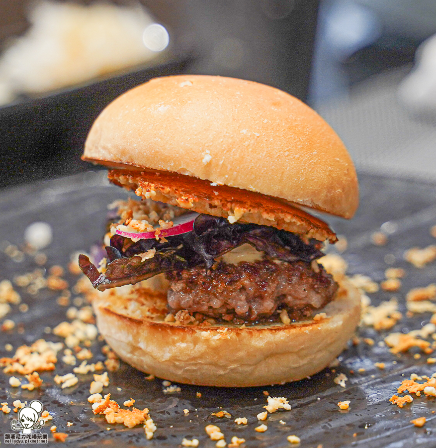 無菜單 高雄無菜單 鐵板燒 高雄美食 預約制 聚餐 聚會 頂級 美味 慶生 新光三越