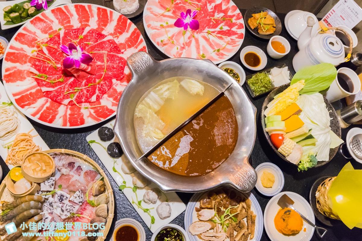 本鼎堂台式漢方麻辣鍋/結合中藥材入湯的麻辣鍋/老宅復古環境+每日限定湯頭選擇+小菜吃到飽/台北火鍋推薦