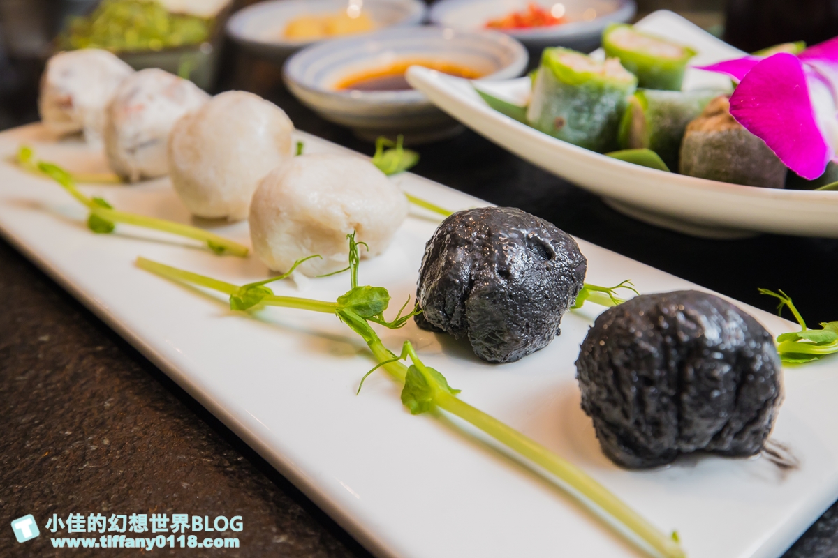 本鼎堂台式漢方麻辣鍋/結合中藥材入湯的麻辣鍋/老宅復古環境+每日限定湯頭選擇+小菜吃到飽/台北火鍋推薦