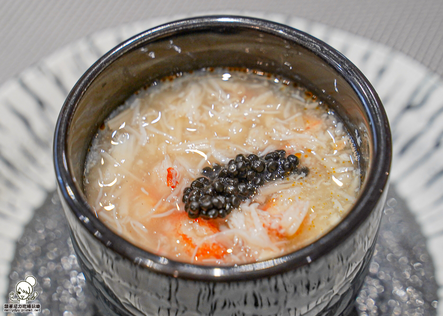 無菜單 高雄無菜單 鐵板燒 高雄美食 預約制 聚餐 聚會 頂級 美味 慶生 新光三越