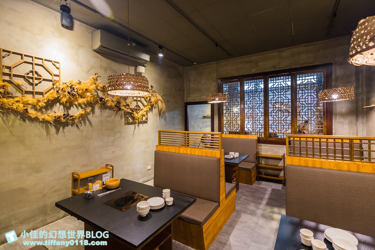 本鼎堂台式漢方麻辣鍋/結合中藥材入湯的麻辣鍋/老宅復古環境+每日限定湯頭選擇+小菜吃到飽/台北火鍋推薦
