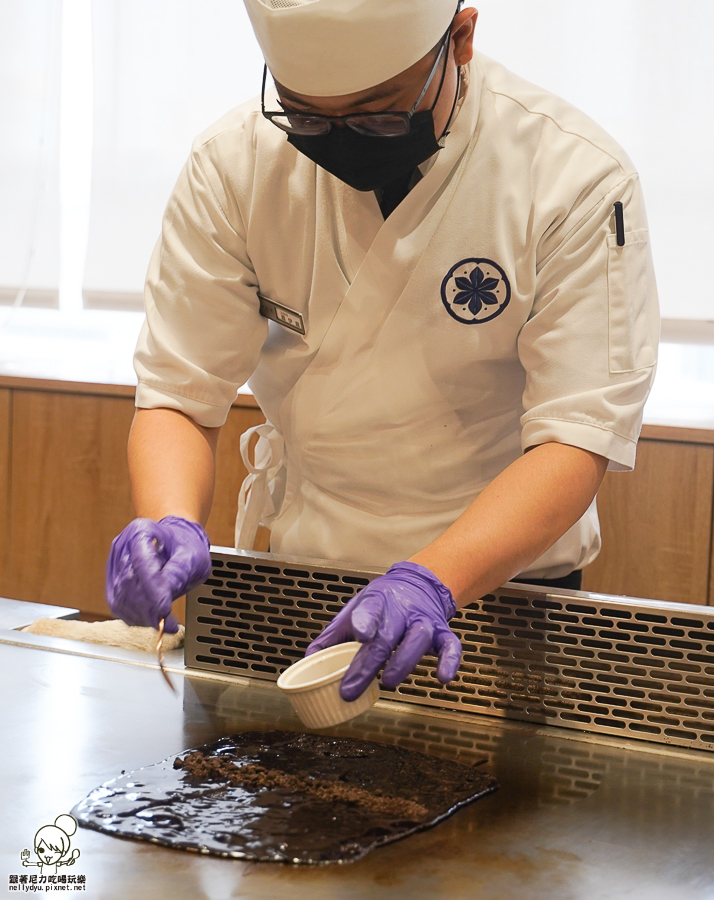 無菜單 高雄無菜單 鐵板燒 高雄美食 預約制 聚餐 聚會 頂級 美味 慶生 新光三越