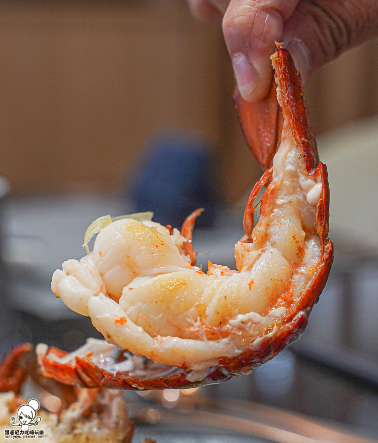 無菜單 高雄無菜單 鐵板燒 高雄美食 預約制 聚餐 聚會 頂級 美味 慶生 新光三越