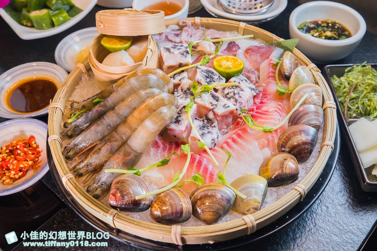 本鼎堂台式漢方麻辣鍋/結合中藥材入湯的麻辣鍋/老宅復古環境+每日限定湯頭選擇+小菜吃到飽/台北火鍋推薦