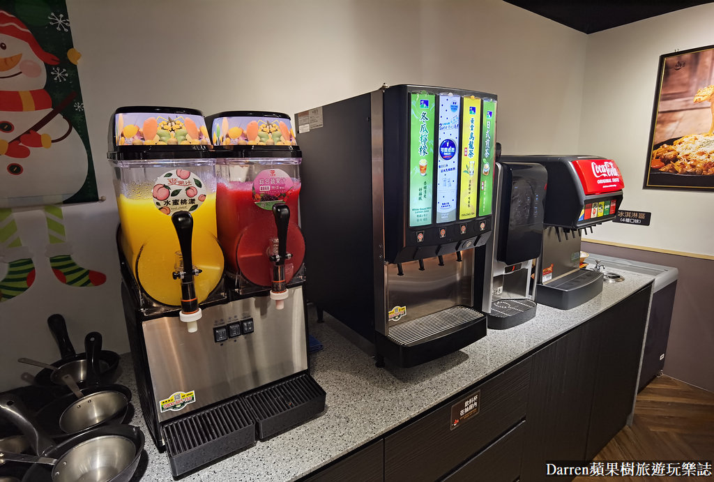 甩鍋雞西門店,甩鍋雞價格,甩鍋雞的菜單,甩鍋雞訂位,西門町吃到飽,西門吃到飽便宜,西門吃到飽火鍋,西門町吃到飽推薦,西門町火鍋吃到飽平價,西門町火鍋吃到飽推薦,韓式炒雞,西門韓式料理